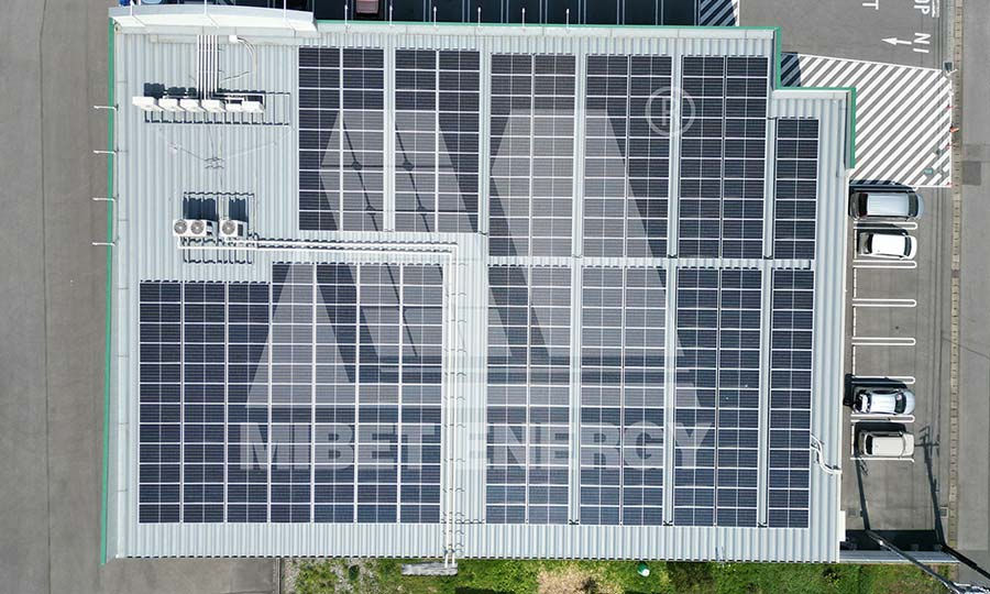 屋上太陽光発電システム