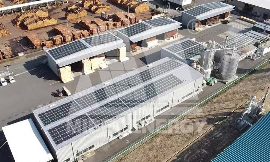 日本における7.6MW屋根上太陽光発電システムプロジェクト